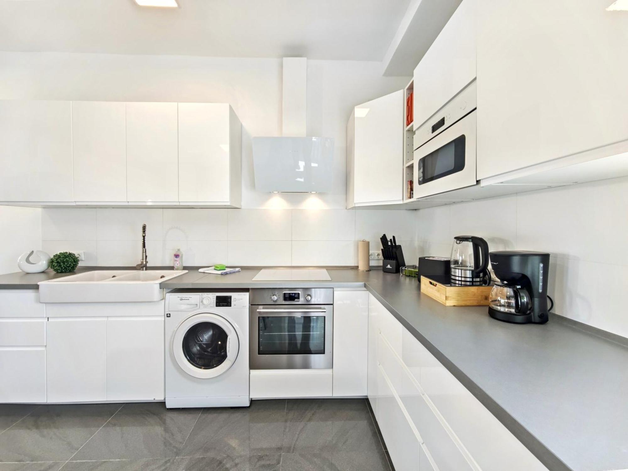 Apartment Loft Fuer Bis Zu 12, Whirlpool, Infrarotsauna, Arcade-spiele, Tischfussball, Wii